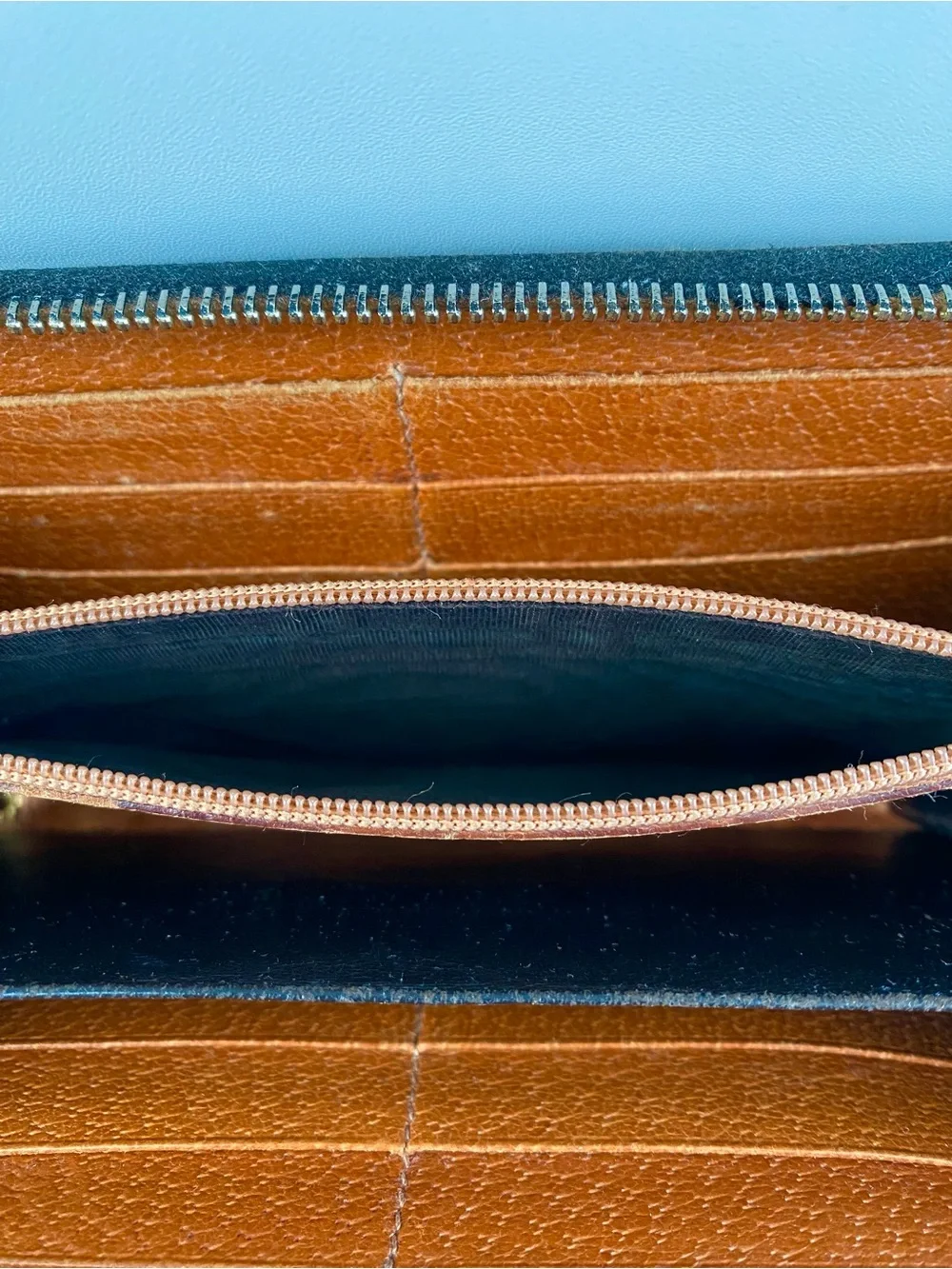 GUCCI Black GG Monogram Zip Wallet with Gold Name Plaque